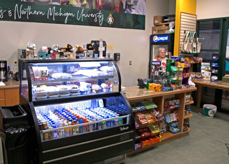 Concessions Sawyer International Airport